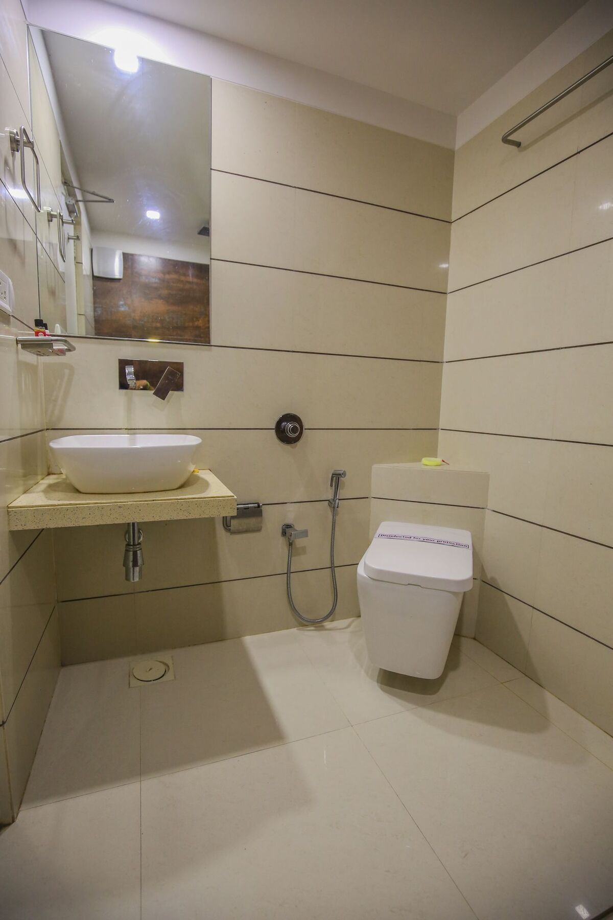 Oyo 8758 Hotel Swagatam Ahmedabad Exterior photo